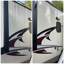 Professional-RV-Washing-in-Allegan-MI-DK-Wash-Pros 0